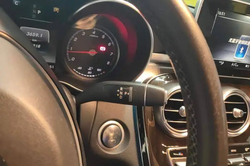 Mercedes-Benz GLC 2019 GLC 260 L 4MATIC Dynamic — 14
