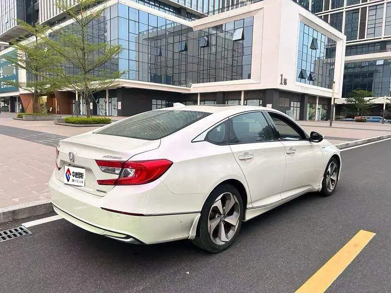 Accord 2018 Sharp Hybrid 2.0L Sharp Smart Edition National VI — 3