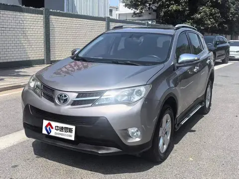 RAV4 Rongfang 2013 2.0L CVT 4WD New Edition