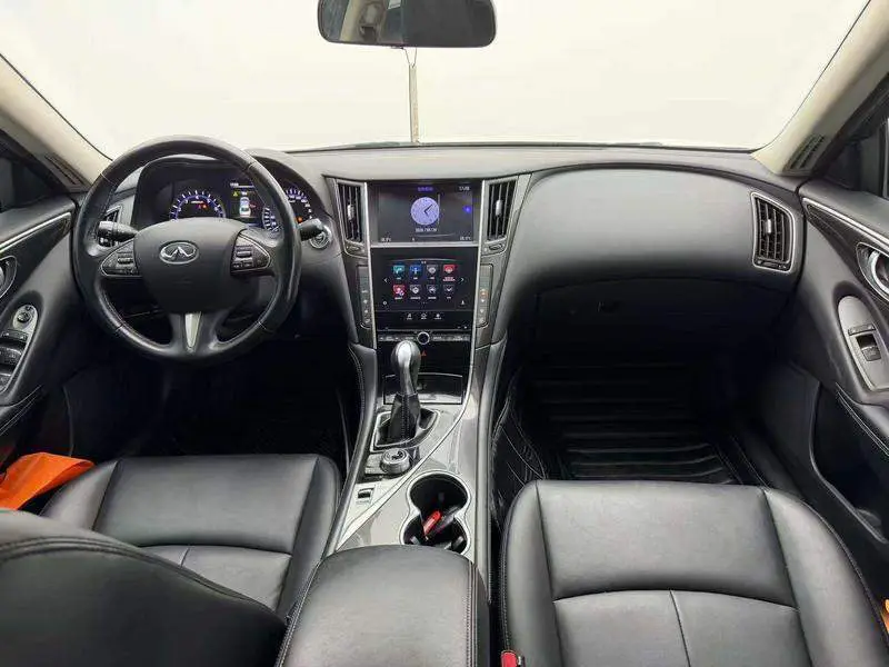 Infiniti Q50L 2016 2.0T Enjoy Edition — 7