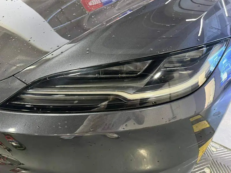 Model 3 2023 rear-wheel drive version — 8