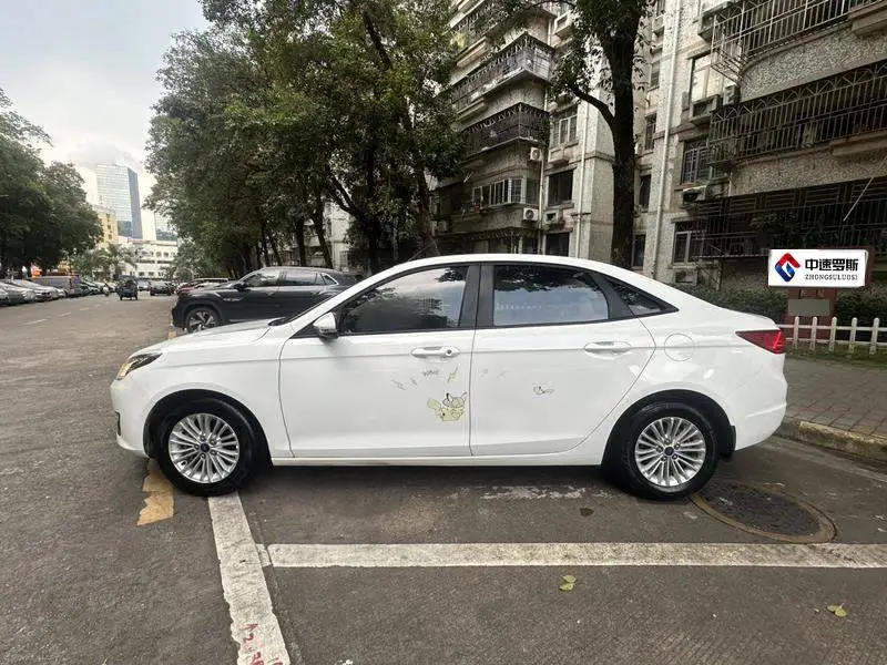 Furis 2015 1.5L Automatic Fashion Model — 4