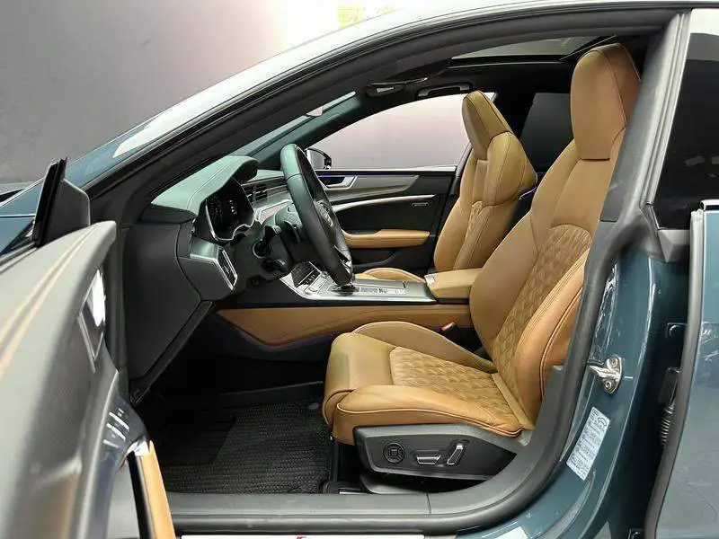 Audi A7L 2022 55 TFSI quattro S-line edition one — 8