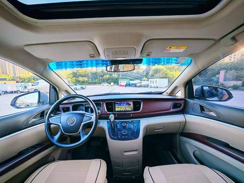Buick GL8 2014 2.4L LT Luxury Business Executive Edition — 9