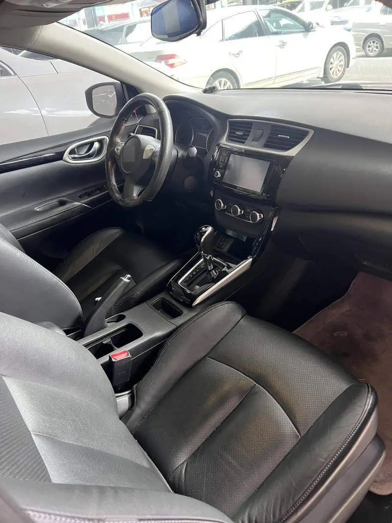 Sylphy 2016 1.6XV CVT Smart Edition — 10
