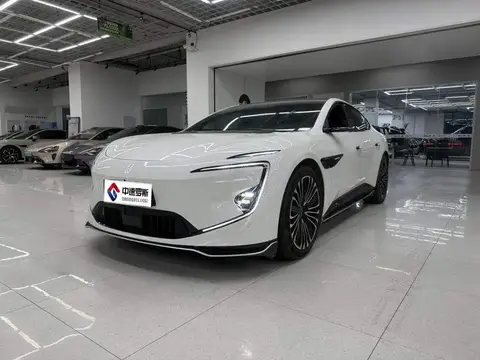 Avita 12 2023 700 Triple Laser RWD Luxury Edition