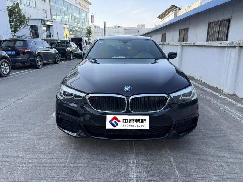 BMW 5 Series 2019 530Li xDrive M Sport Package — 2