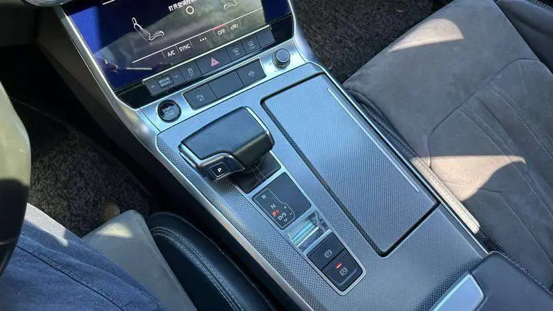 Audi A6L 2021 40 TFSI Luxury Dynamic Edition — 9
