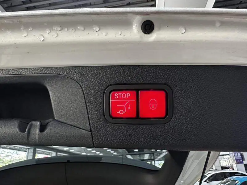 Mercedes-Benz GLC AMG 2022 AMG GLC 43 4MATIC — 17