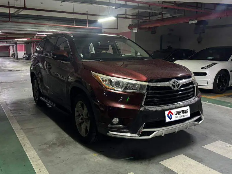 Highlander 2015 2.0T 4WD Luxury Edition 7 Seaters — 2