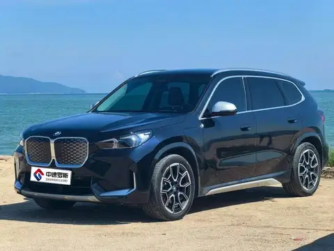 BMW iX1 2023 xDrive30L X Design Package