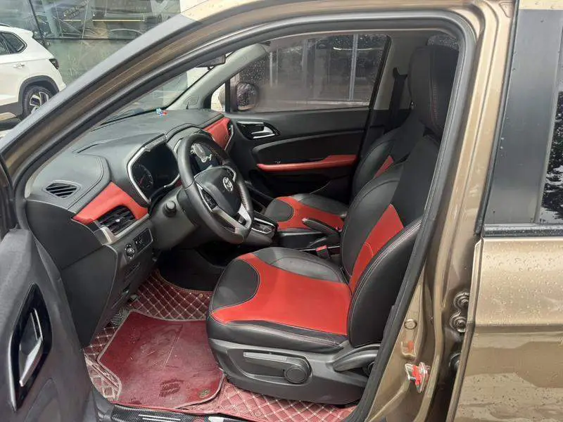 Zhonghua V3 2017 1.5L Automatic Intelligent Model — 10
