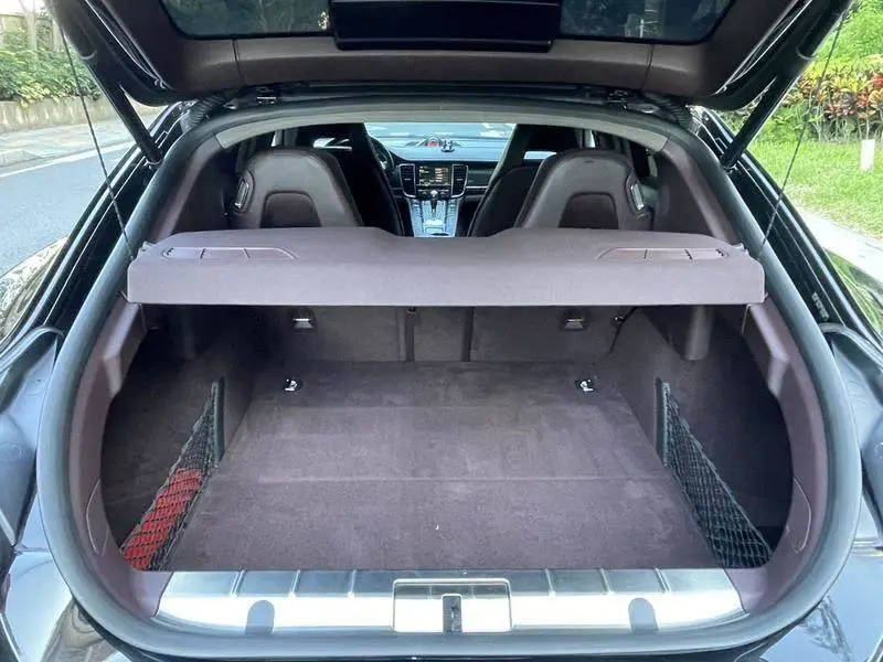 Panamera 2010 Panamera Turbo 4.8T — 15