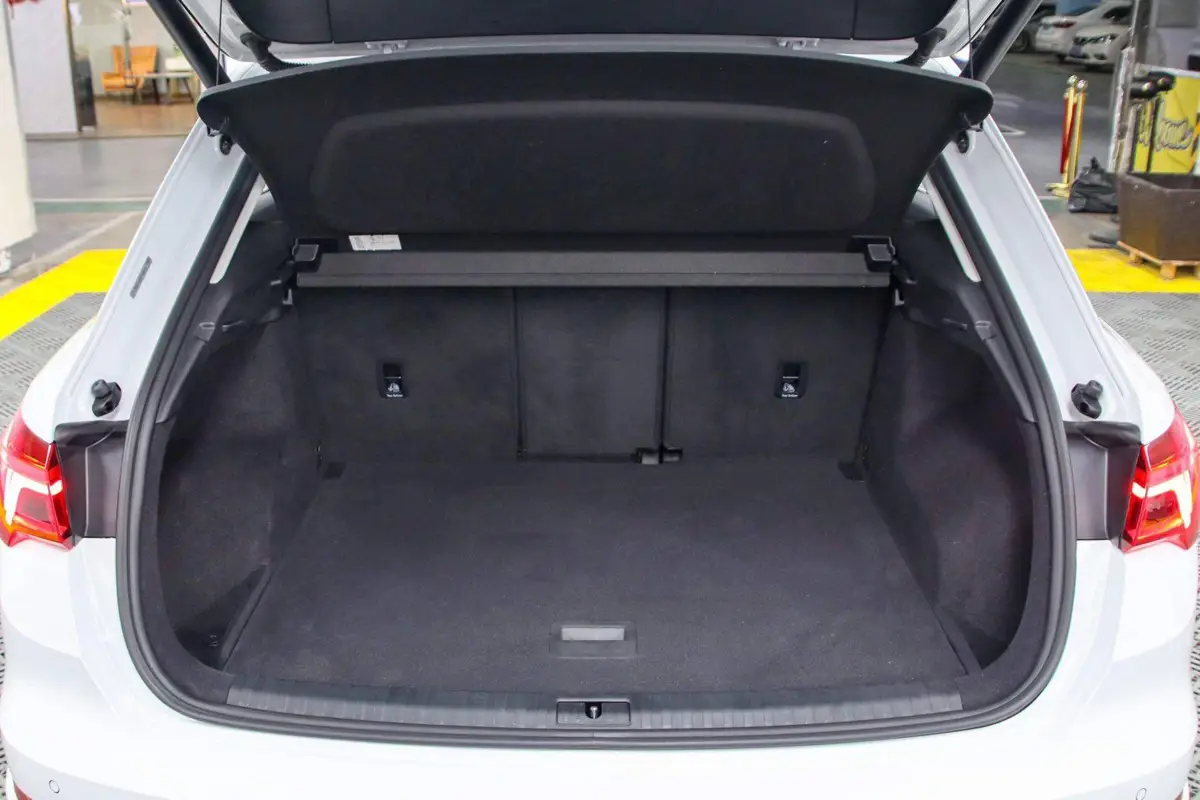 Audi Q3 2022 35 TFSI Progressive Dynamic Edition — 19