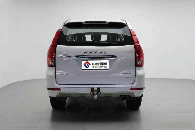 Haval H9 2016 2.0T 4WD Luxury 7 Seaters — 3