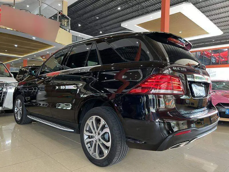 Mercedes-Benz GLE 2015 GLE 320 4MATIC — 4