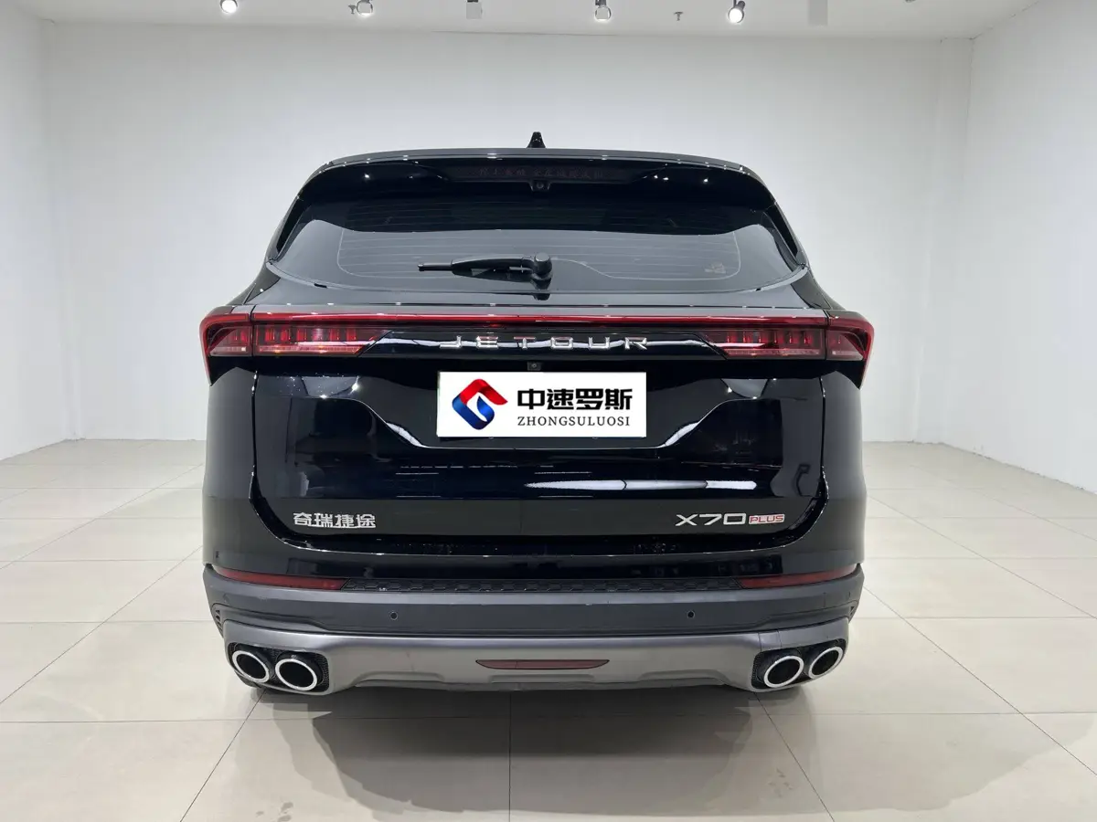 JETOUR X70 PLUS 2023 1.5T DCT Brave PLUS 5-seater — 5