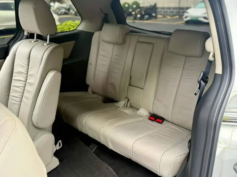 Mazda 8 2015 2.5L Pilot Edition — 14
