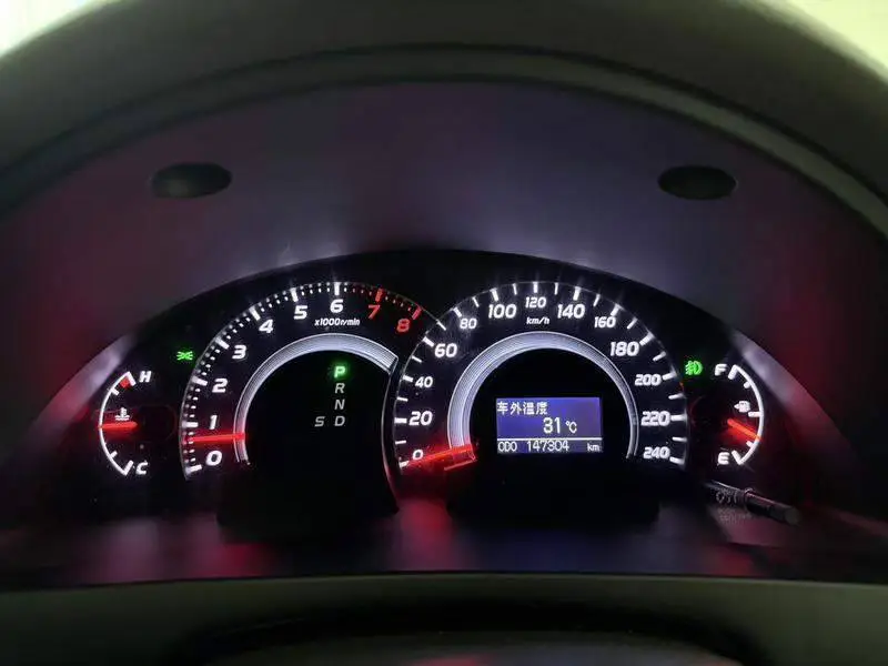 Camry 2011 240G Classic Anniversary Edition — 7