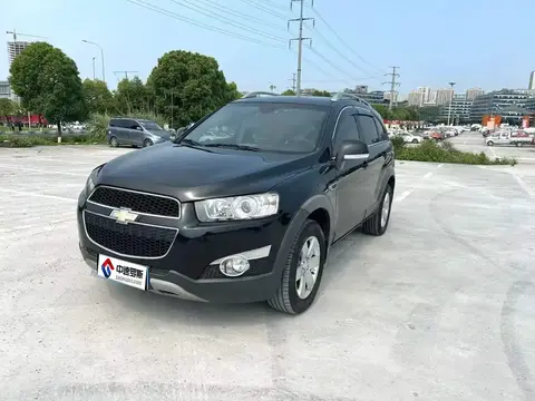 Captiva 2015 2.4L 4WD Luxury Edition 5 Seaters