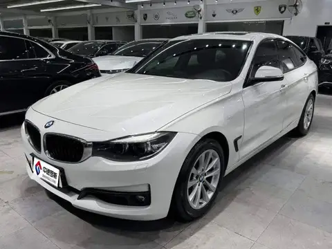 BMW 3 Series GT 2017 320i Fashion Edition