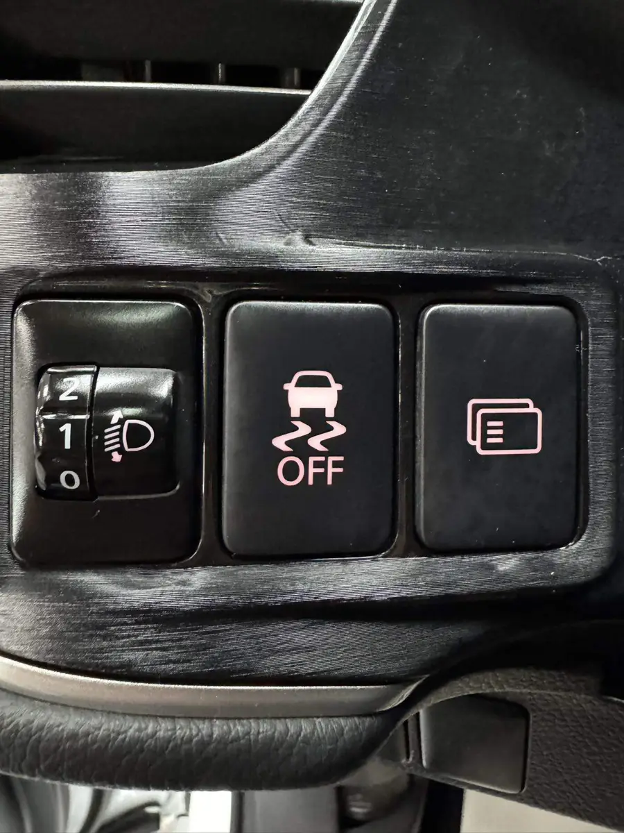 Outlander 2021 Model 2.0L 2WD Enjoy Edition 7 Seaters — 19