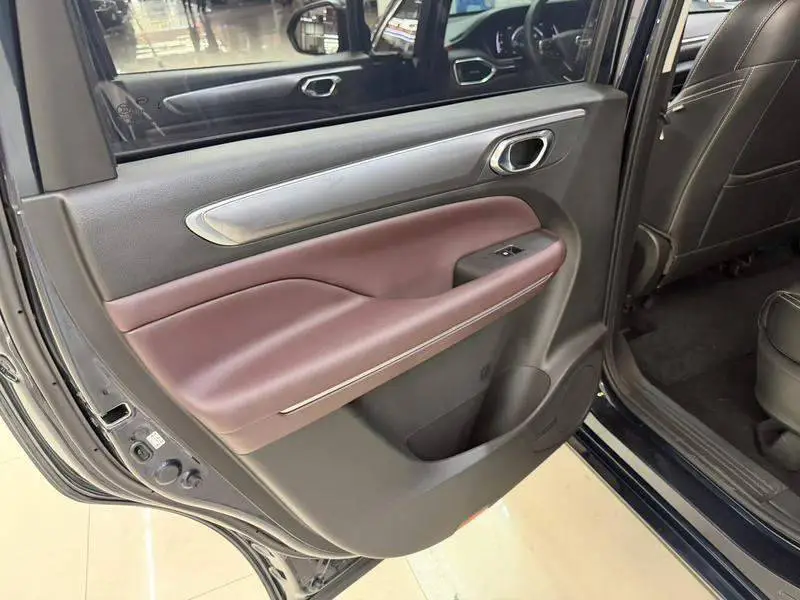 Trumpchi M6 2021 PRO 270T Automatic Deluxe Edition — 10