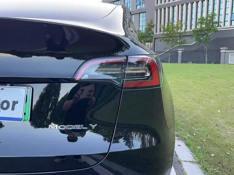 Model Y 2023 rear-wheel drive version — 9