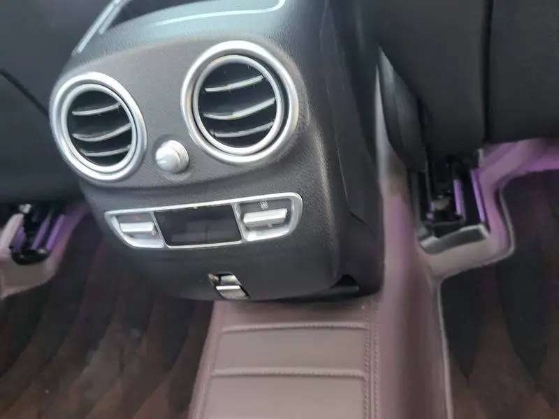 Mercedes-Benz GLC 2021 GLC 300 L 4MATIC Dynamic — 9