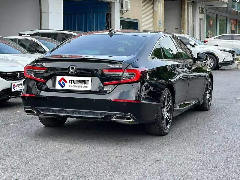 Accord 2022 260TURBO Fantasy Night Premium Edition — 6