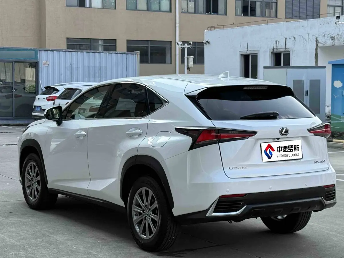 Lexus NX 2017 200 Front-Drive Edition — 5