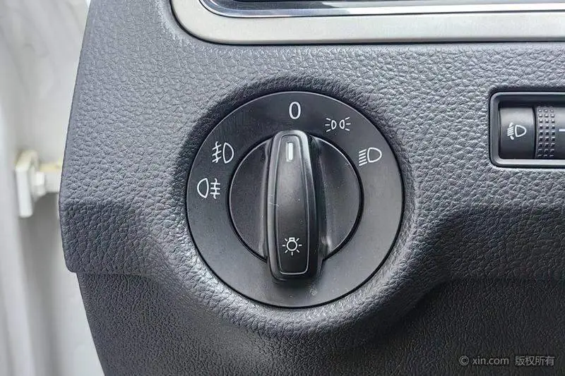 Xindong 2014 1.6L Manual Enjoy Edition — 16