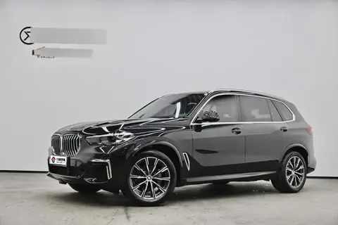 BMW X5 2022 xDrive 30Li M Sport Package