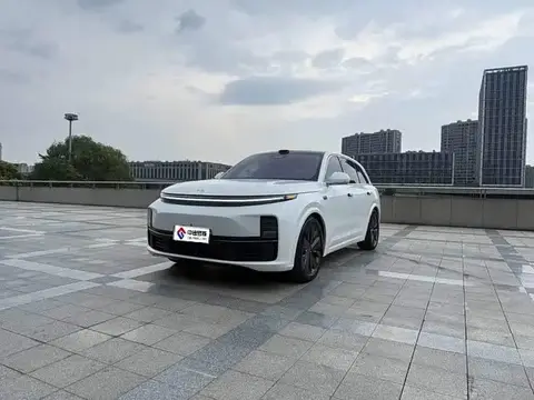 Ideal L7 2025 Max Smart Renewal Edition
