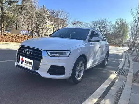 Audi Q3 2018 30th Anniversary Model 35 TFSI Fashion Model