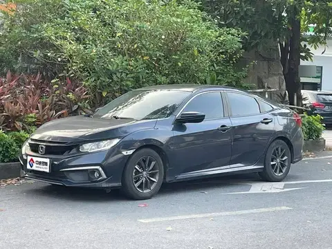 Civic 2019 220TURBO CVT Dynamic Edition National VI