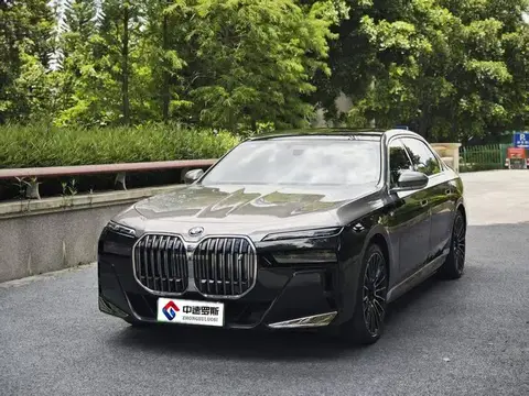 BMW i7 2023 eDrive50L Exclusive M Sports Package