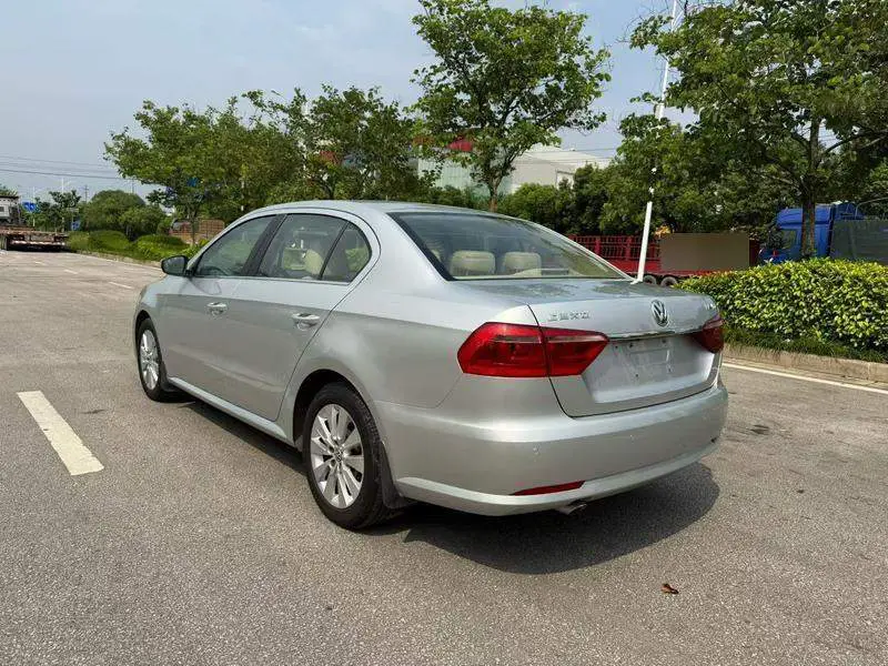 Lavida 2013 1.6L Automatic Comfort Edition — 4