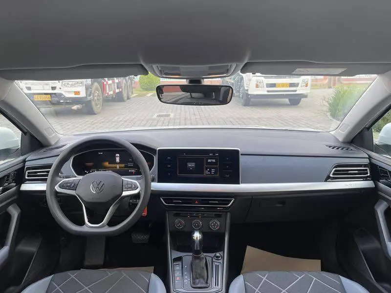 Lavida 2023 facelift 1.5L automatic Deyi version — 14