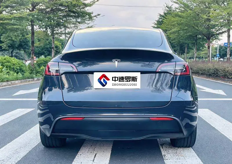 Model Y 2024 rear-wheel drive version — 6