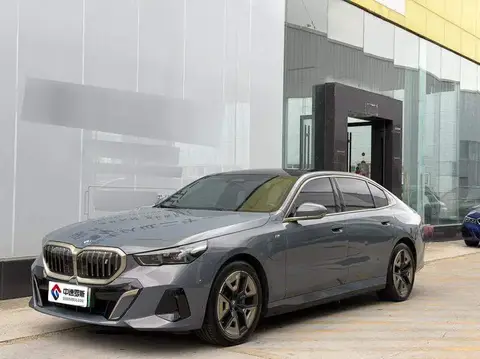 BMW i5 2024 eDrive 35L Premium M Sport Package