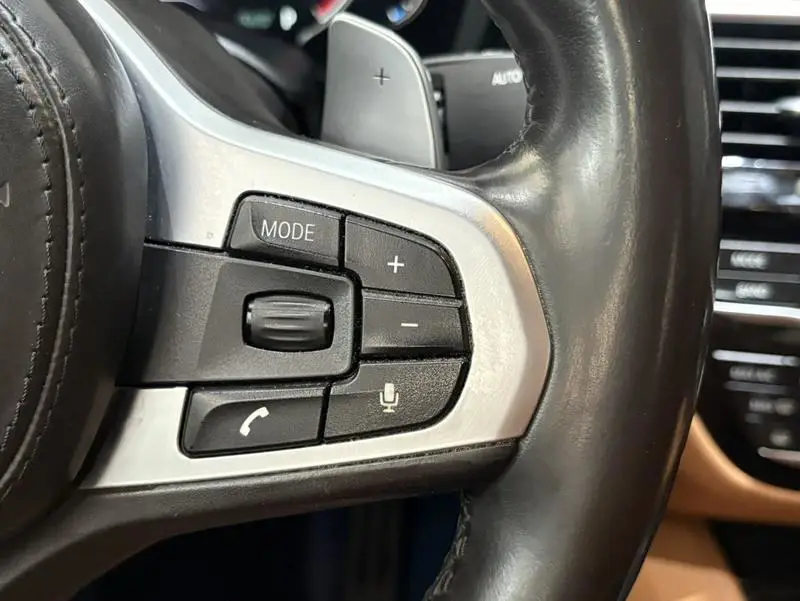 BMW 5 Series 2018 530Li Leading M Sport Package — 9