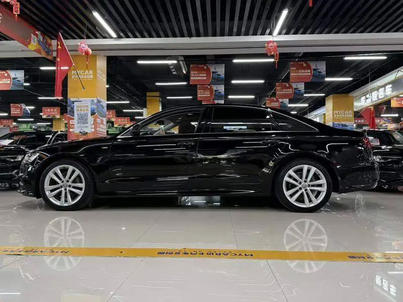 Audi A6L 2018 30th Anniversary Model 35 TFSI Fashion Model — 4