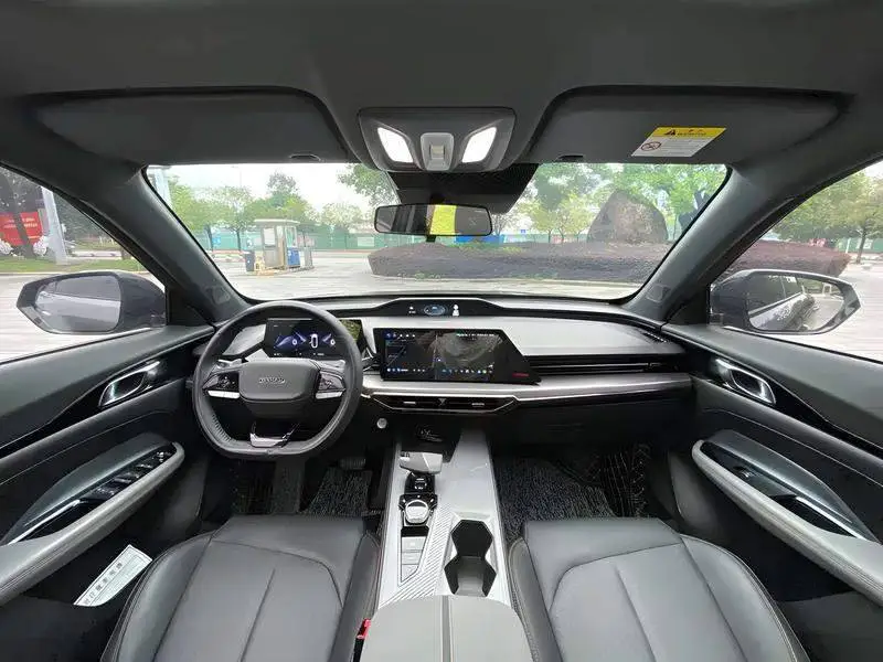Changan Oushang Z6 2022 Blue Whale 1.5T DCT Smart Edition — 10