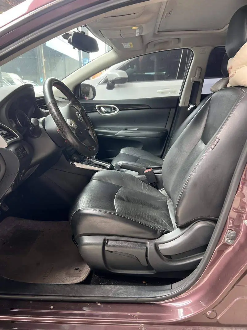 Sylphy 2016 1.6XV CVT Smart Edition — 11