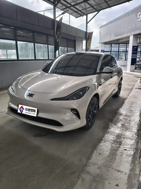 Zhiji LS6 2025 Long-range Lizard Smart Edition