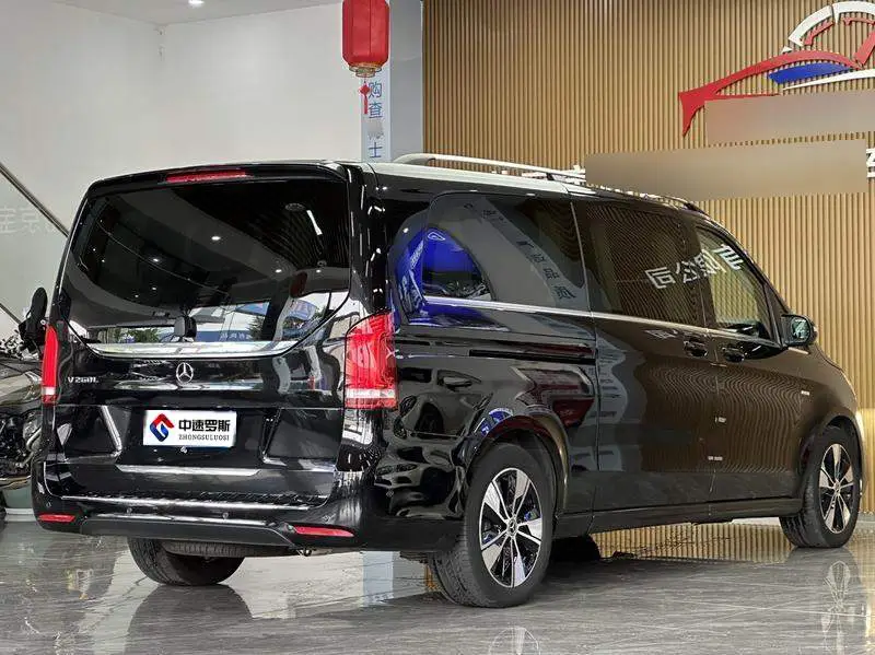 Mercedes-Benz V-Class 2020 V 260 L Long Wheelbase Luxury Edition — 6