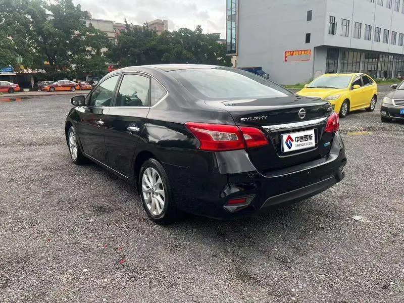 Sylphy 2016 1.6XE CVT Comfort Edition — 4