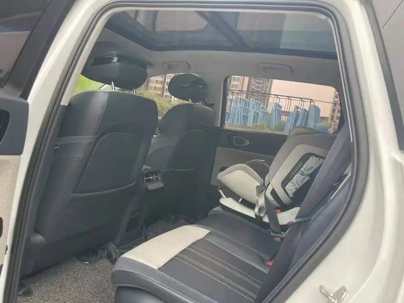 Baojun RM-5 2019 1.5T CVT 24-hour online premium 5-seater — 10