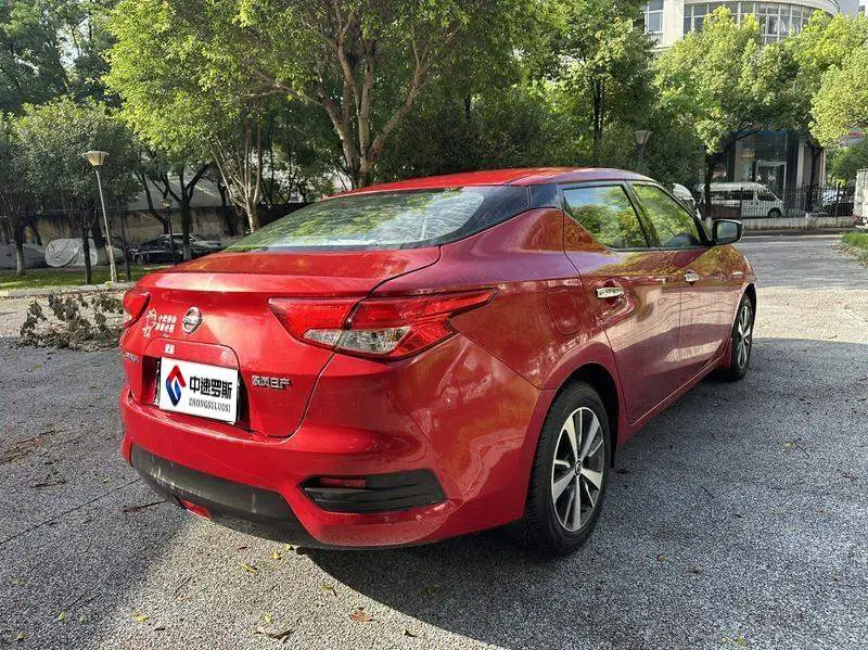 Bluebird 2016 1.6L Manual Fashion Edition — 6